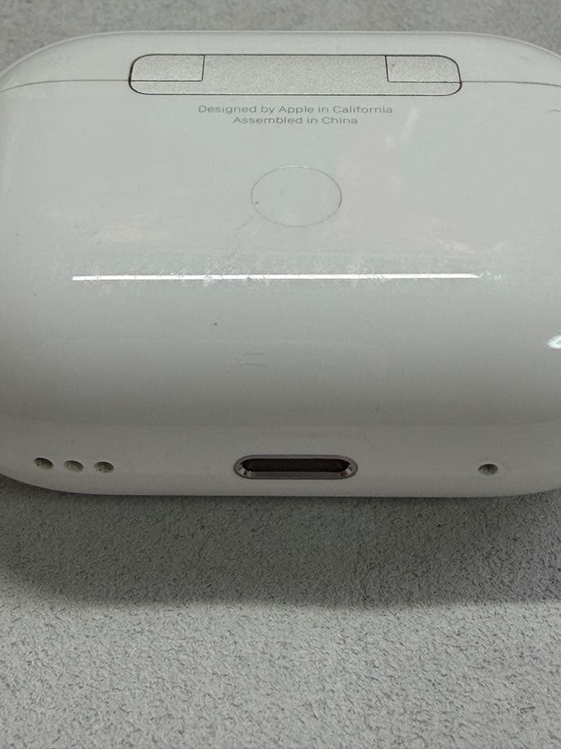 Apple AirPods Pro第2世代本体 ホワイト Lightning