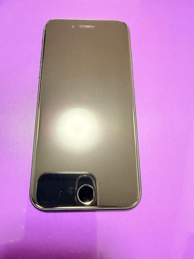 iPhoneSE2 128GB ブラック