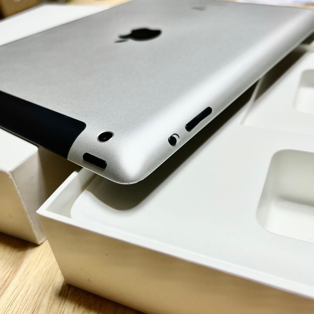 Apple iPad 64GB Wi-Fi+Cellularブラック