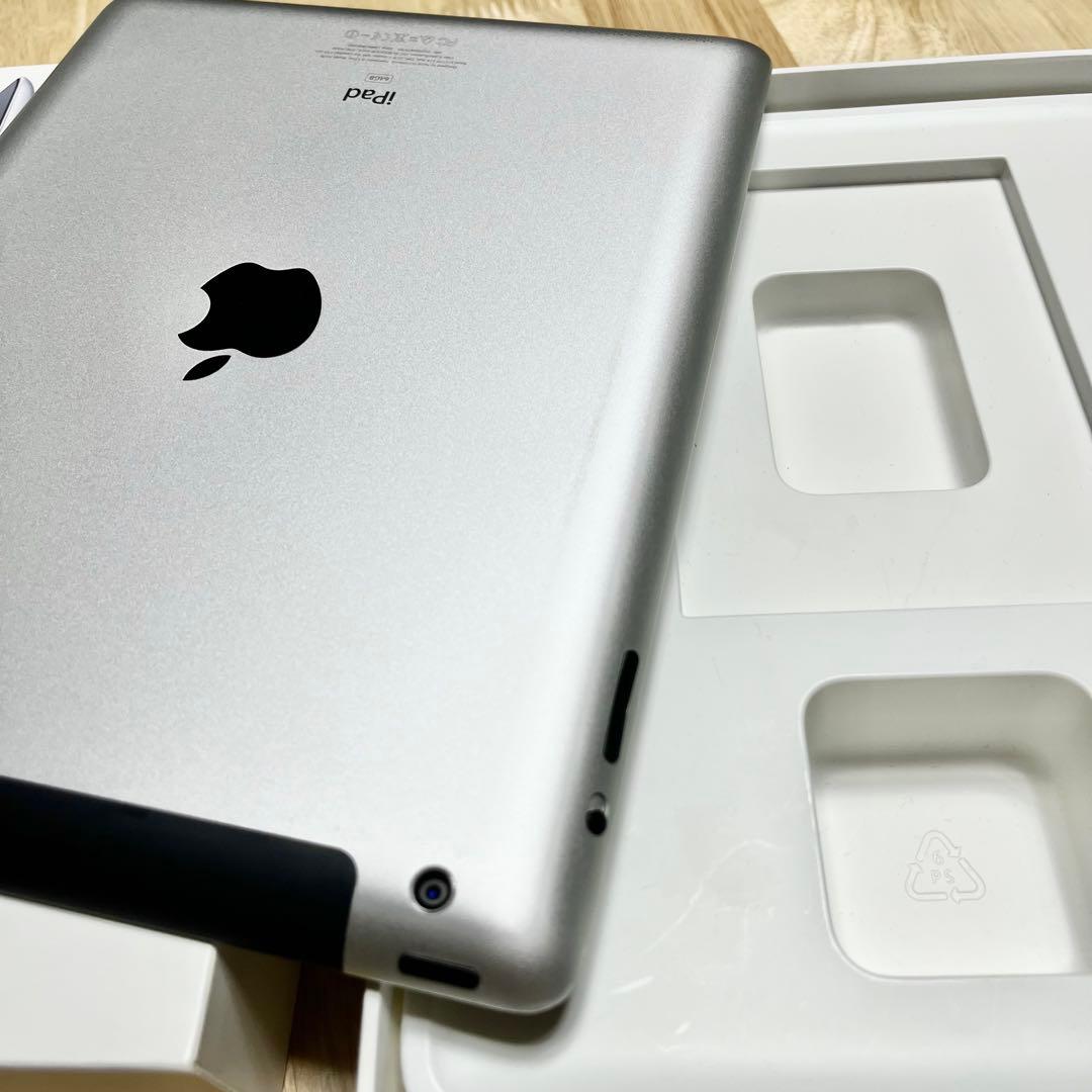 Apple iPad 64GB Wi-Fi+Cellularブラック