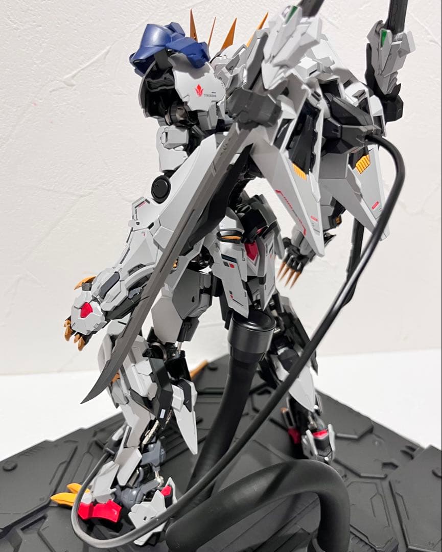 WOLF MODEL 1/100 「狼王」バルバトスルプスレクス 似 完成品