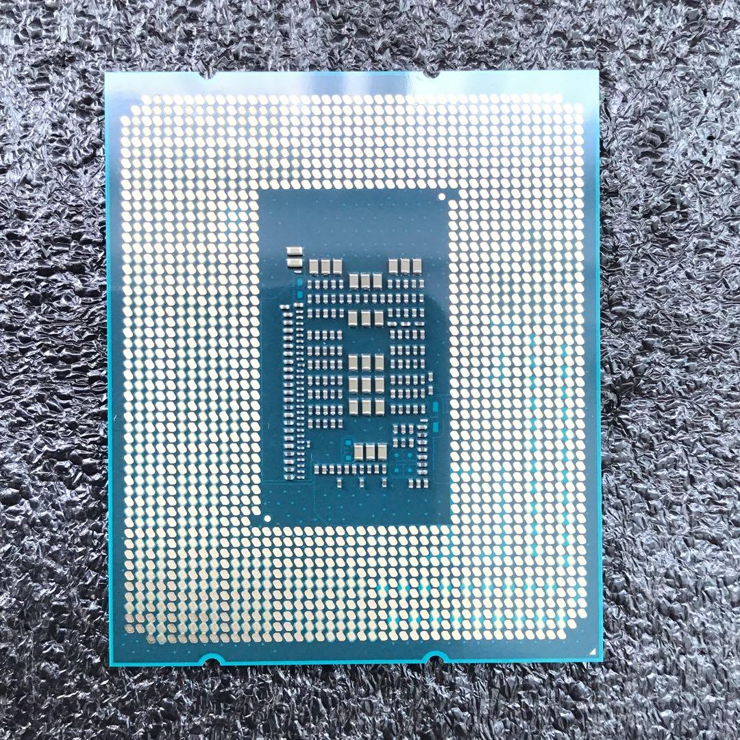Intel Core i5 i5-12500T SRL5W ジャンク品