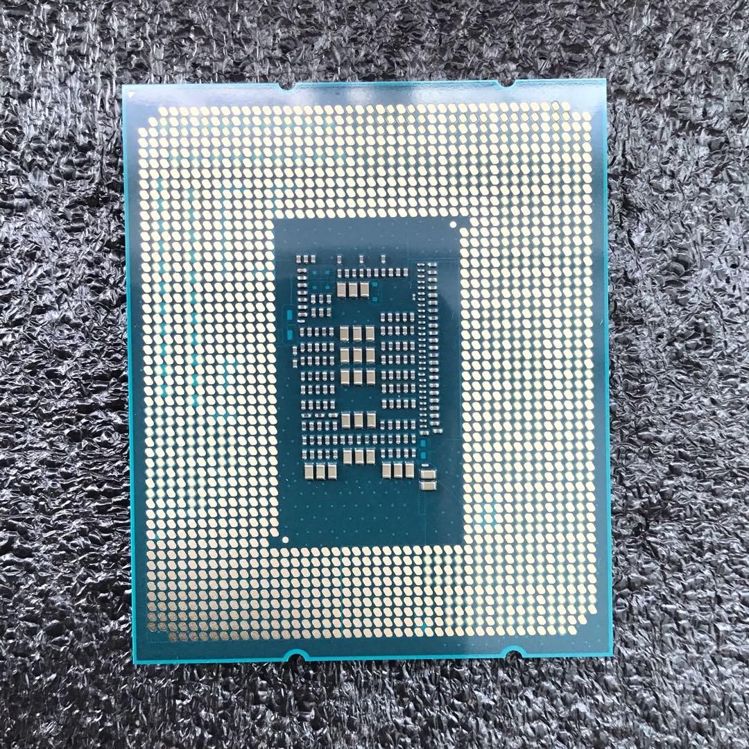 Intel Core i5 i5-12500T SRL5W ジャンク品