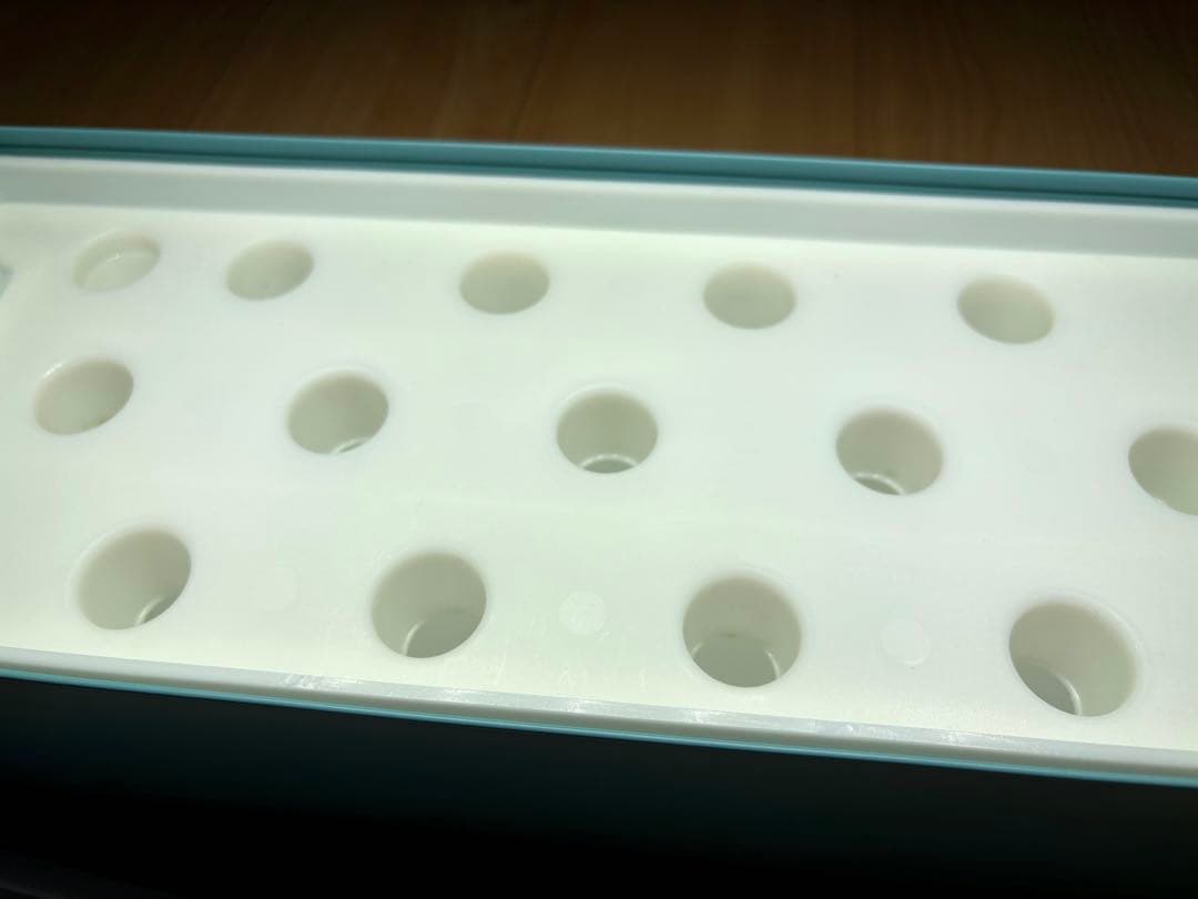 オリンピア照明　灯菜　アカリーナ　LED照明水耕栽培器