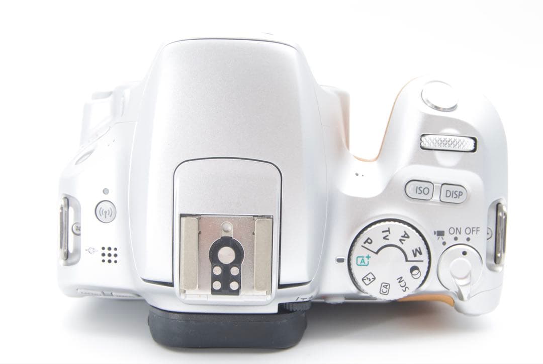 動作確認済みCanon EOS Kiss X9 ダブルズームデジタル一眼レフ