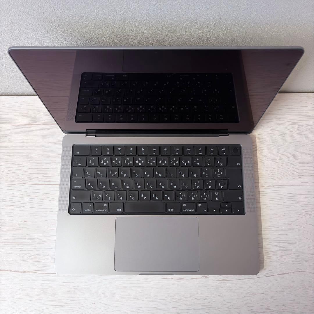 【美品】MacBook Pro (M1 Pro,14インチ) 32GB 1TB