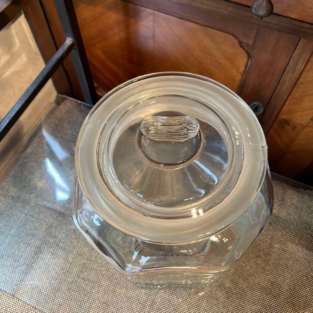 ウ”インテージ感溢れるピーナッツ柄付き大型ガラス瓶