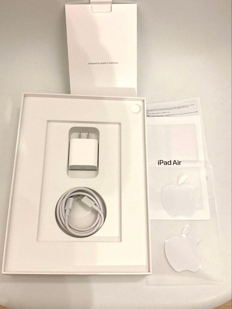 ！美品！iPad Air 第5世代　Apple Pencil 第2世代スタンド付