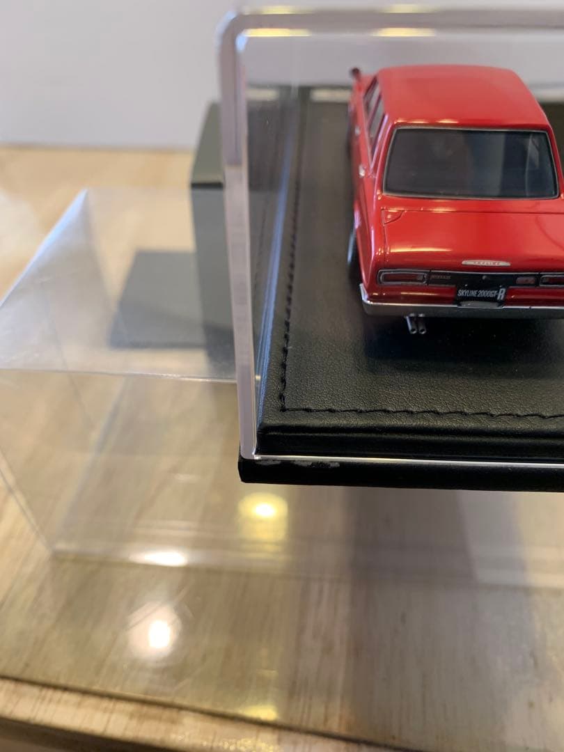 イグニッションモデル　1/43 スカイライン　GT-R PGC10 レッド