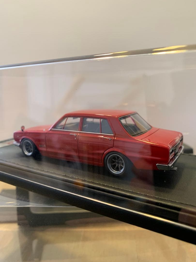 イグニッションモデル　1/43 スカイライン　GT-R PGC10 レッド
