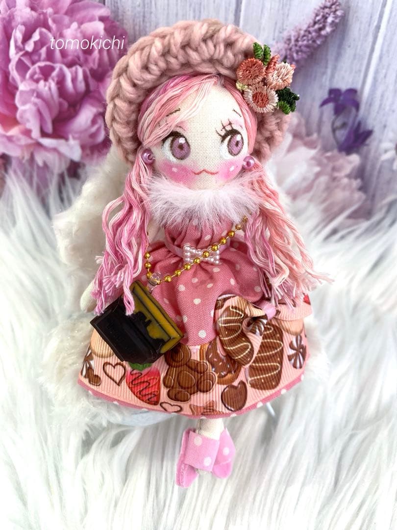 タナトスさん専用❤️パープル系❤️ドールチャーム❤️ハンドメイド ❤️ゆるふわウェーブ