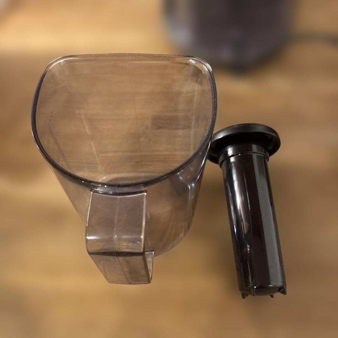 Hurom スロージューサー グレー