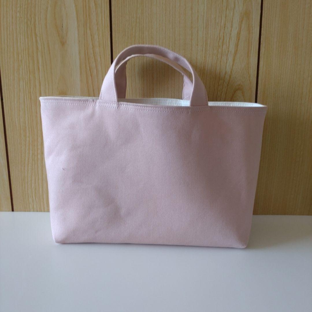 J Plusページ（リバティ生地を使ったバッグインバッグ6点）