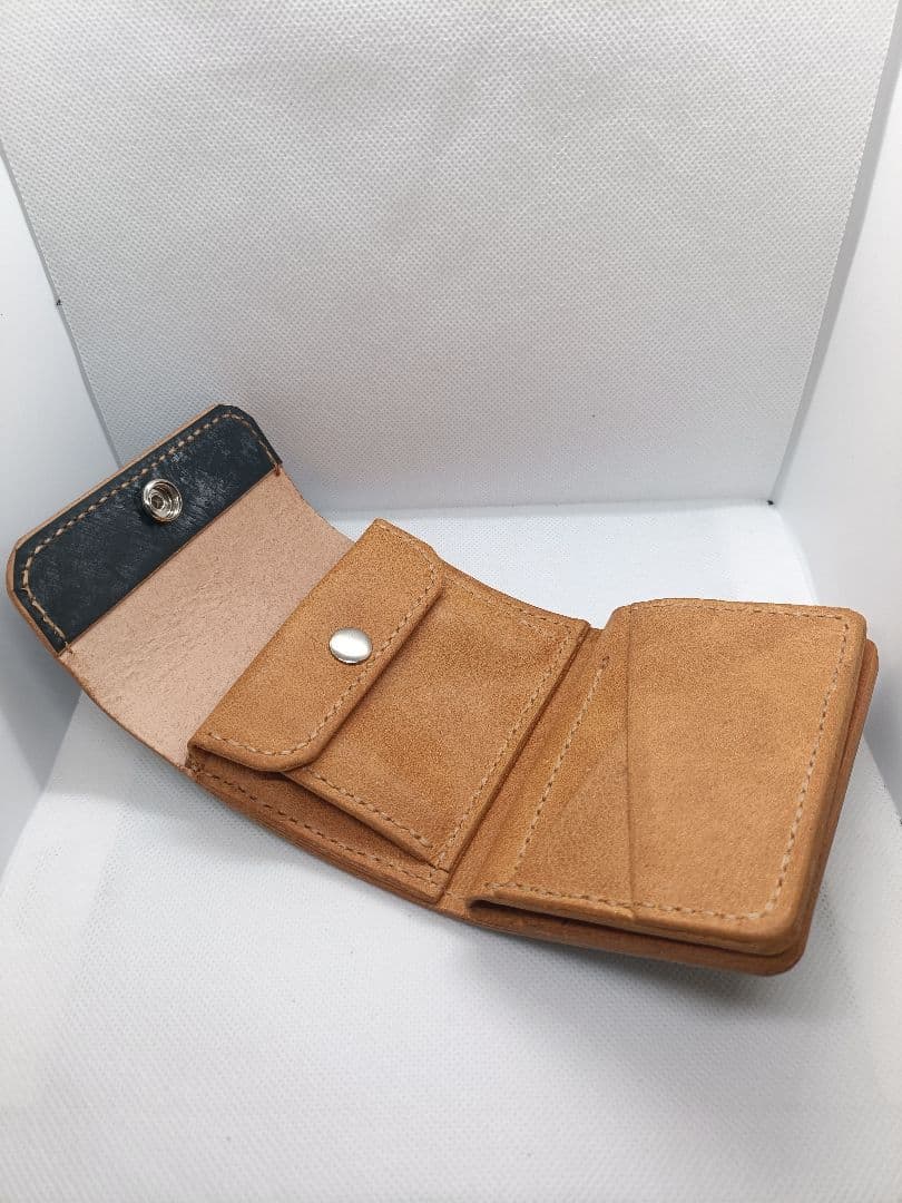 三つ折り財布 ブライドルレザー×イタリアンレザー 新品未使用ブラック×マスタード