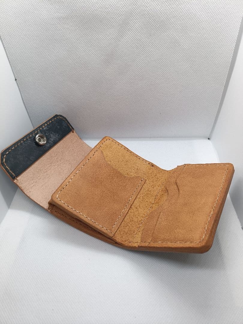 三つ折り財布 ブライドルレザー×イタリアンレザー 新品未使用ブラック×マスタード