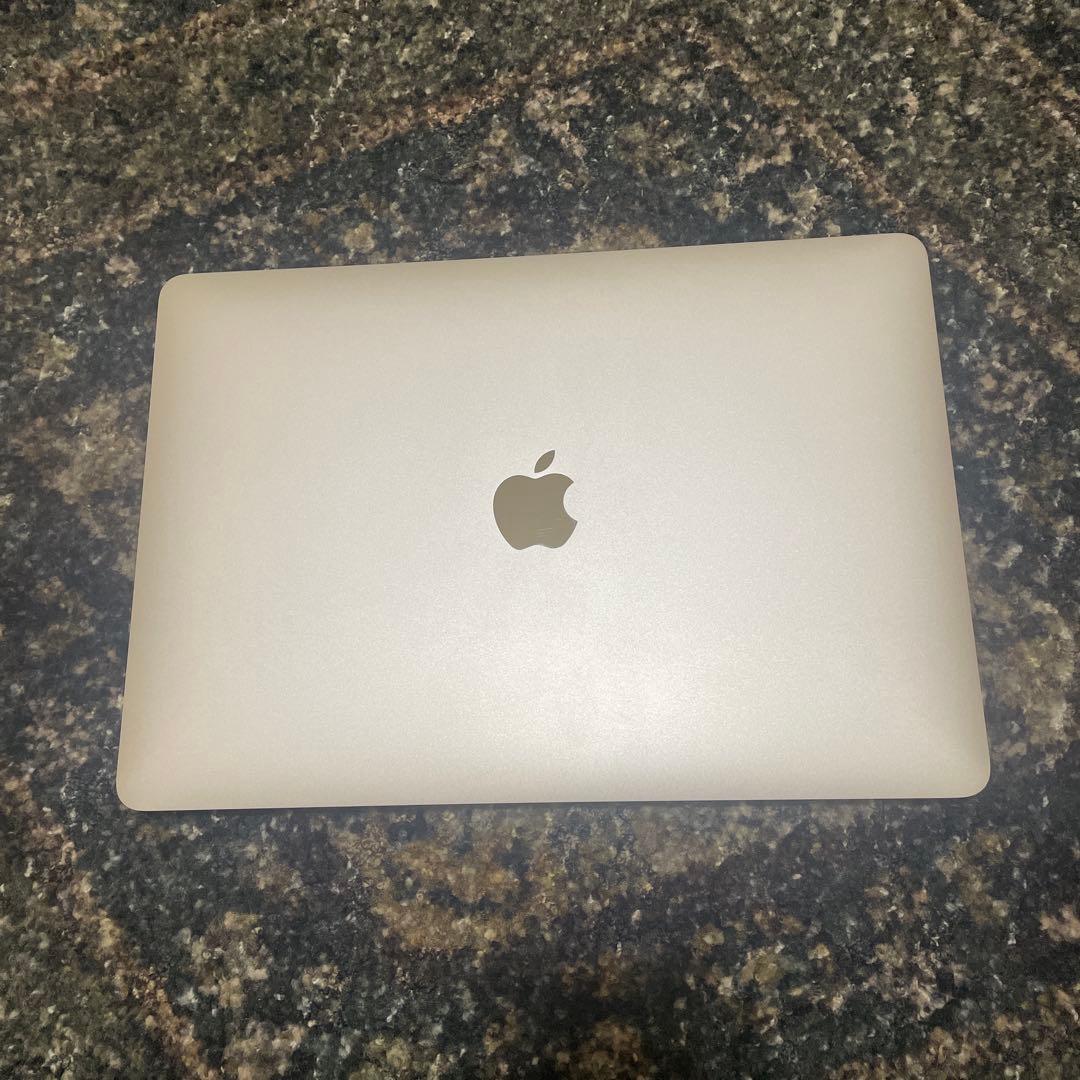 MacBook Pro 2020年製　13インチ　256G スペースグレー