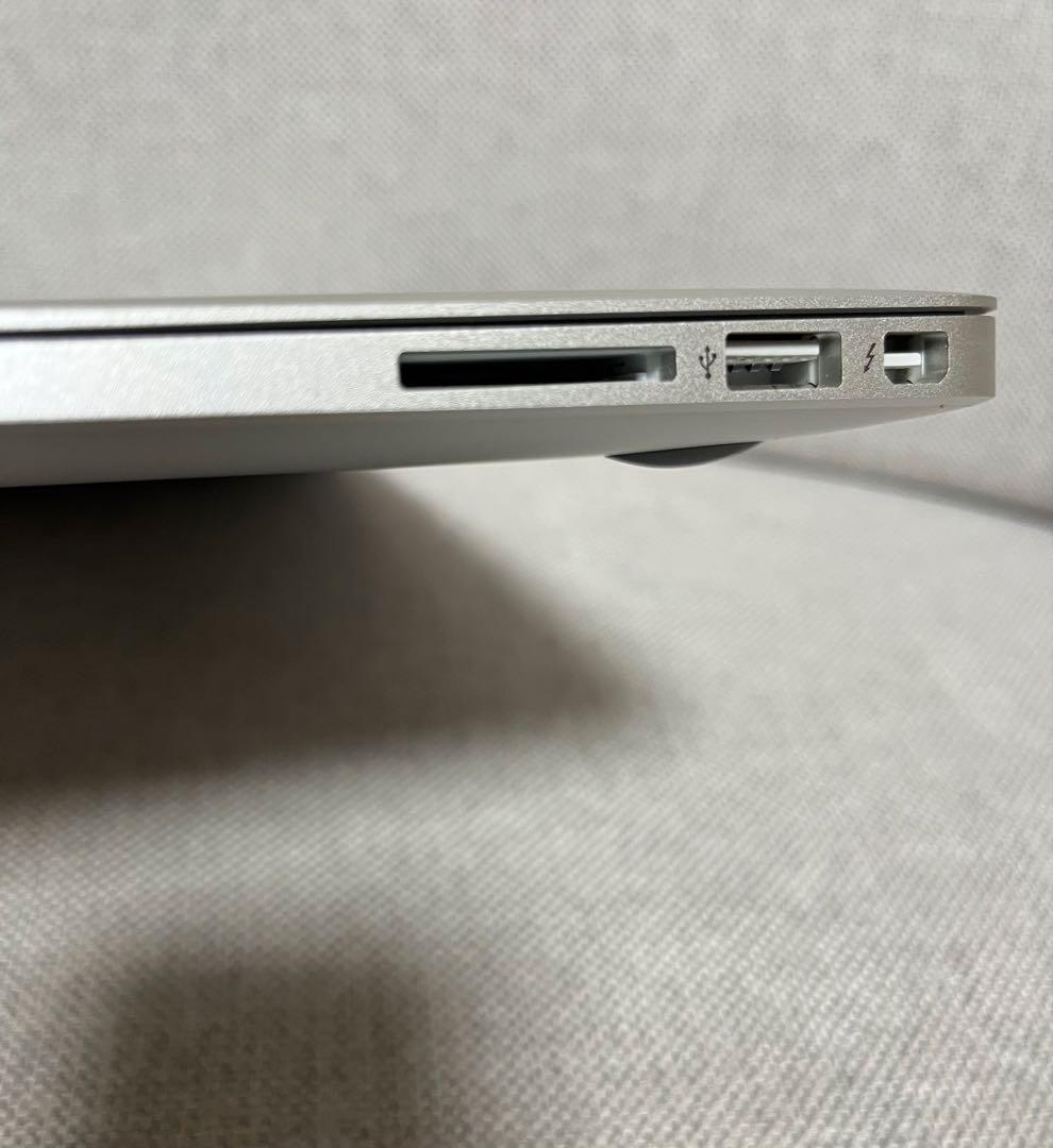 MacBook Air (13-inch, 2017) 本体