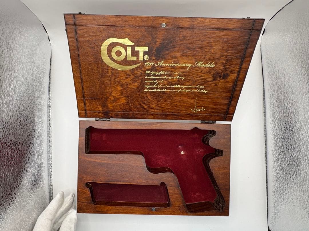東京マルイ　ガバメント 100周年記念 木製ケース M1911 シリーズ'70