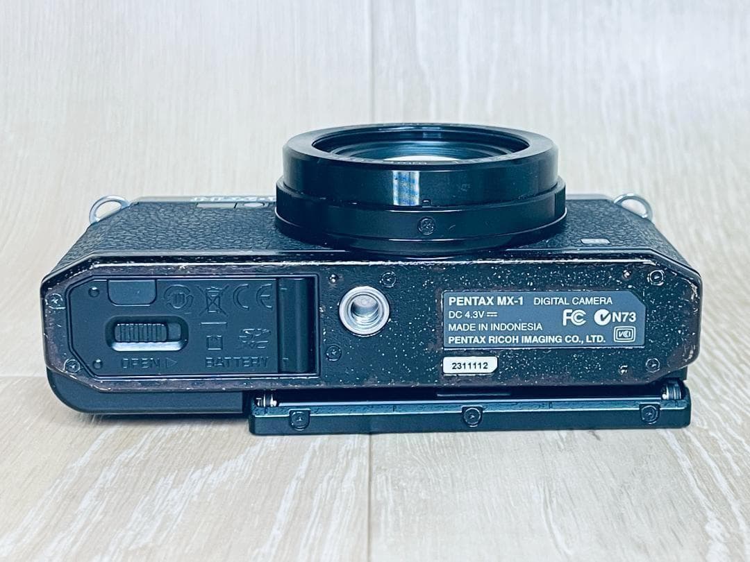 PENTAX MX-1 コンパクトデジタルカメラ Classic Black