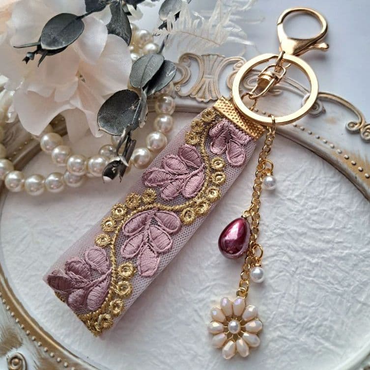 akemi様お取引中⭐3200⭐❣️大人可愛い華やかアクセ❣️オリジナル✴インド