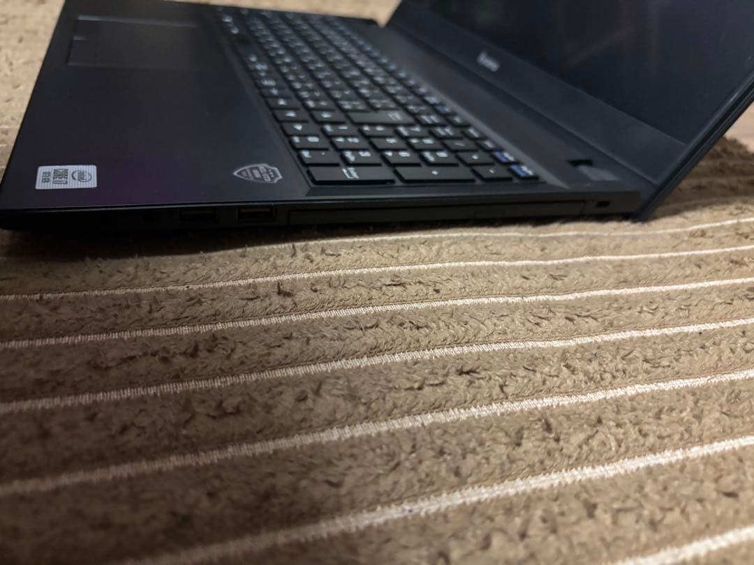 【ジャンク】Core i7 / RAM16GB /バッテリー故障 動作確認済み