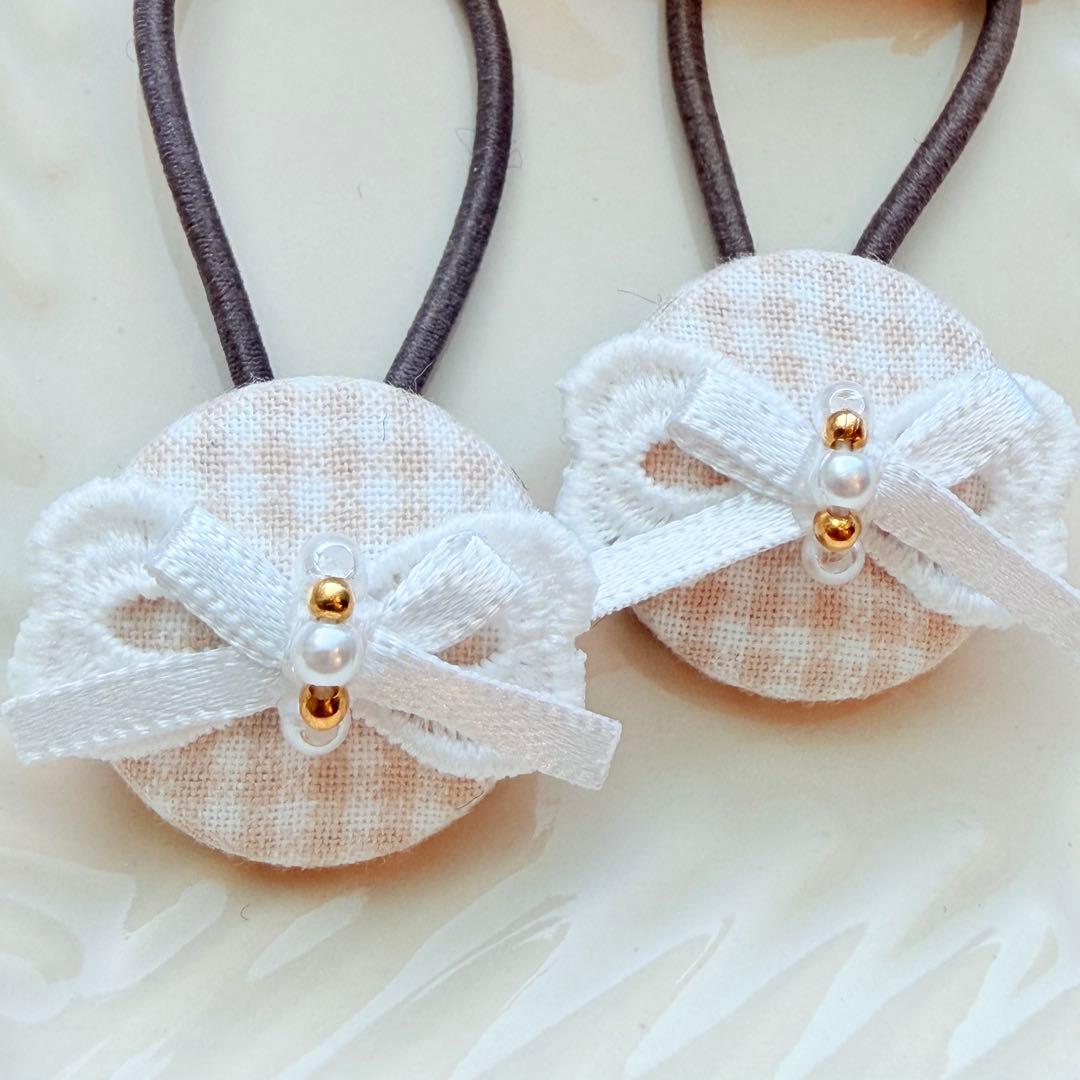 205✾︎ ハンドメイド　ヘアゴム2個セット　22㎜くるみボタン