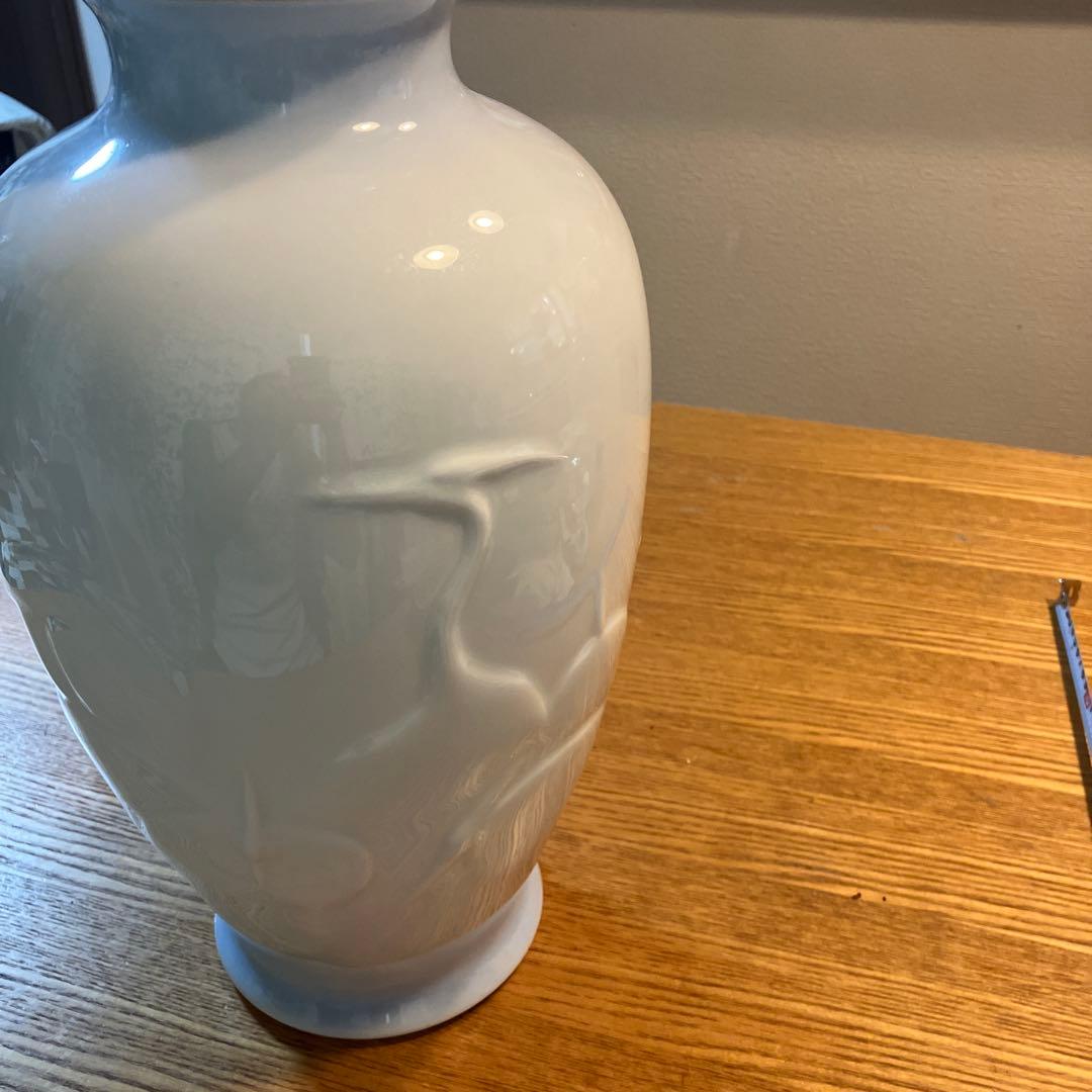 美品　38cm 深川製磁　大　白磁陽刻　大花瓶
