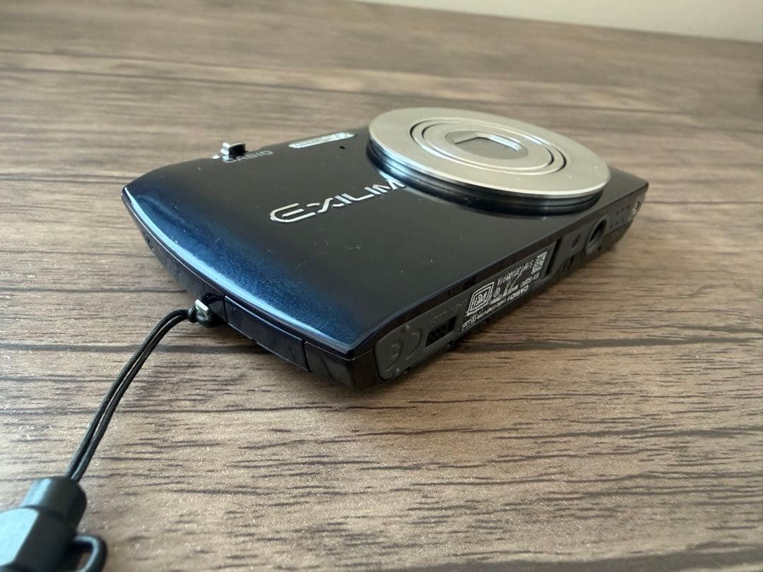 ジャンク CASIO EXILIM EX-S200 カシオ デジカメ