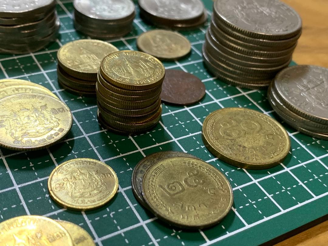 タイ　記念硬貨　旧硬貨　サタン　バーツ　　まとめ売り