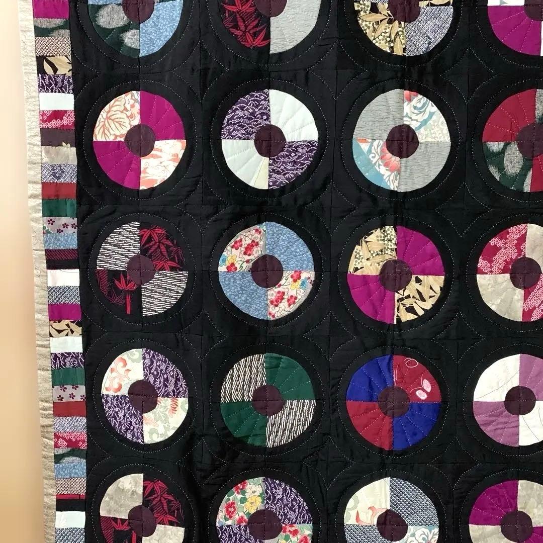 パッチワーク　ハンドメイド　大きいサイズ　着物リメイク　タペストリー