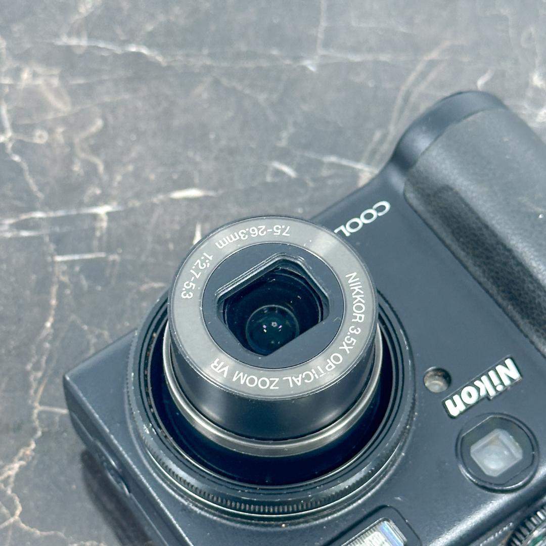 Nikon COOLPIX P5100 コンパクトデジタルカメラ