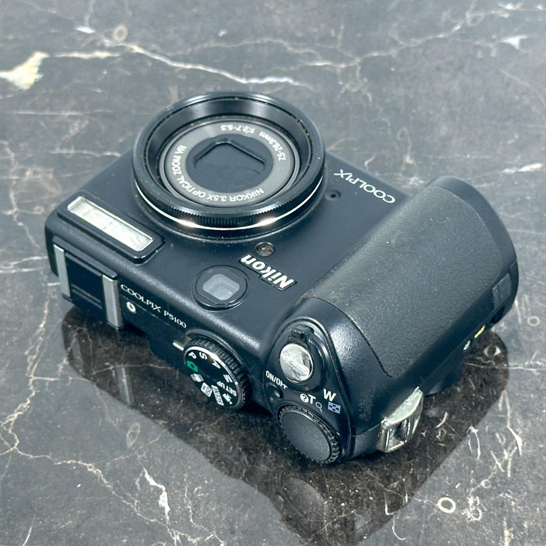 Nikon COOLPIX P5100 コンパクトデジタルカメラ
