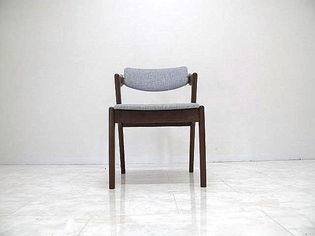 【展示品】ISU-WORKS「ZEN」ウォールナット材セミアームチェア約9.6万