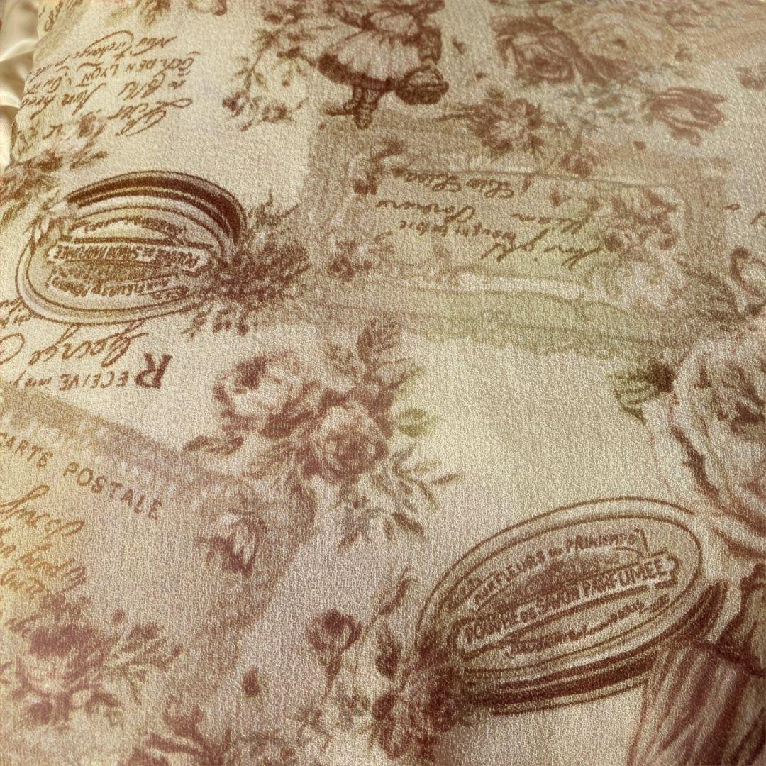 希少LIZ LISA 14周年記念 クッション　ひざ掛け　未使用