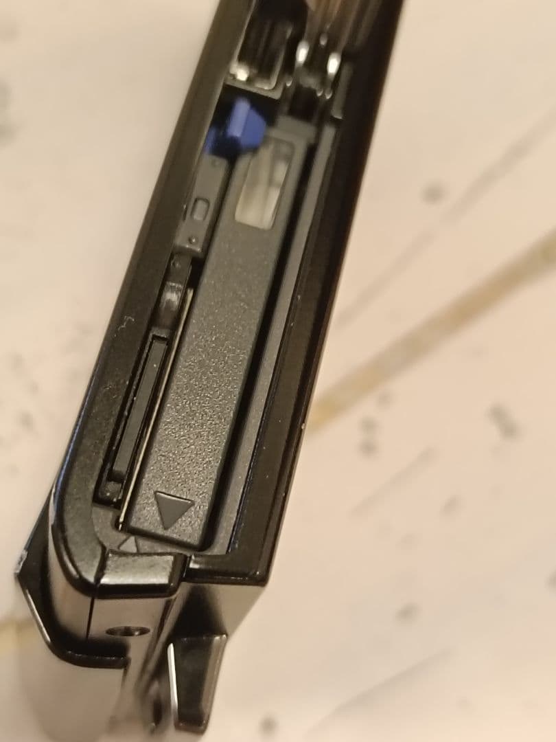 ☆SONY Cyber-shot DSC-T900 コンデジ！動作品☆