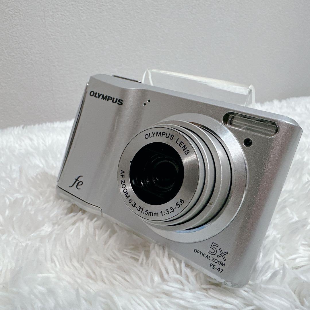 乾電池式 OLYMPUS コンデジ FE-47 オリンパス オールドカメラ