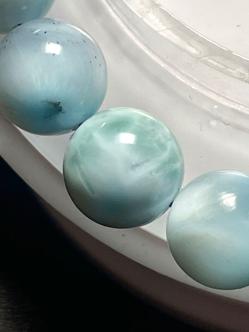 【新入荷】ドミニカ産　ラリマーブレス9.5㎜　　アイス（新品未使用）波模様綺麗