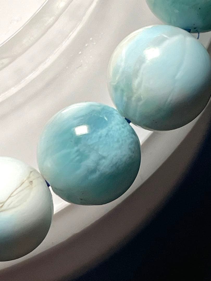 【新入荷】ドミニカ産　ラリマーブレス9.5㎜　　アイス（新品未使用）波模様綺麗