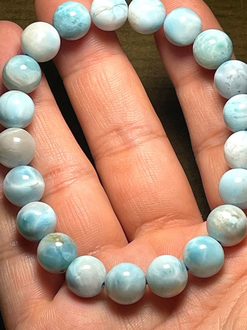 【新入荷】ドミニカ産　ラリマーブレス9.5㎜　　アイス（新品未使用）波模様綺麗