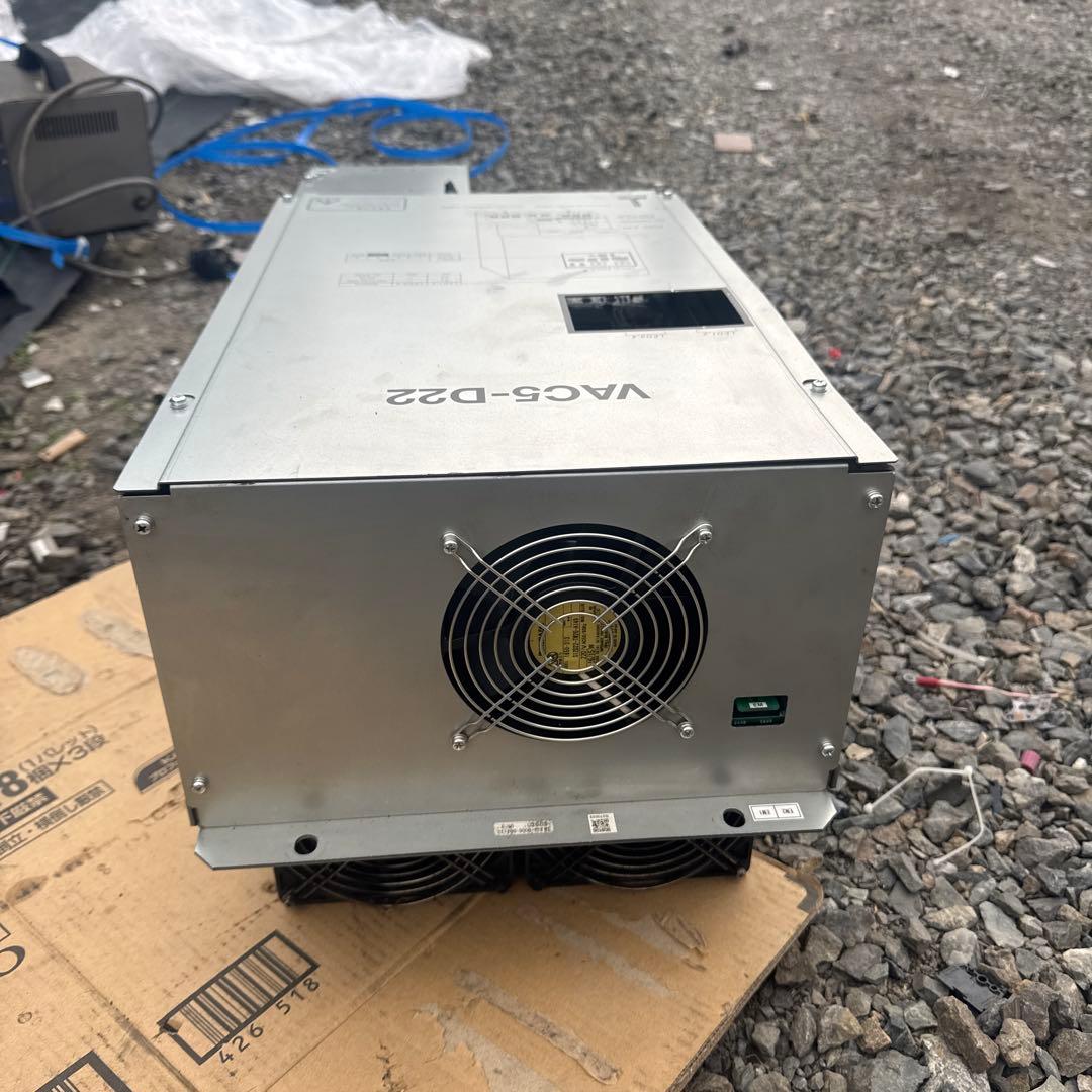 OKUMA サーボユニット　VAC5-D22／U1233-0006-001-12