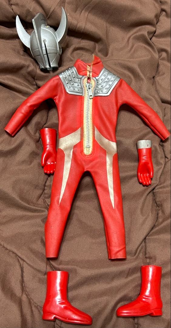 変身サイボーグ　ウルトラマンタロウ