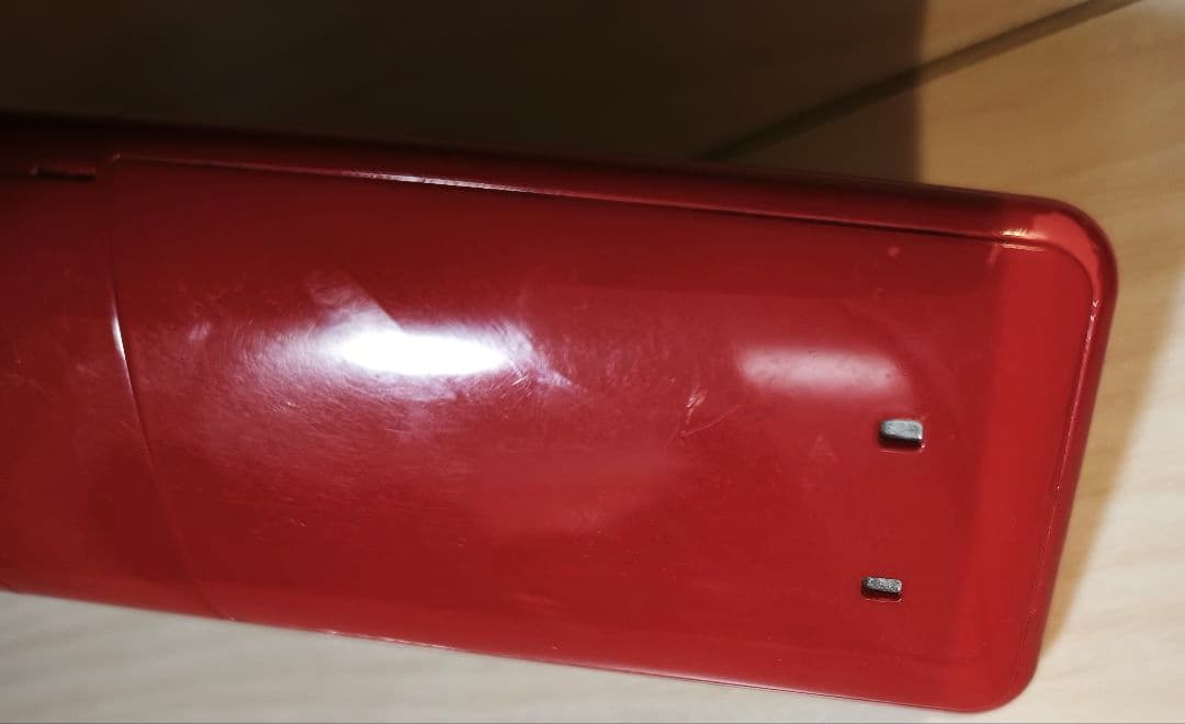 INFOBAR 2インフォバー 錦鯉 携帯電話本体 充電器付き