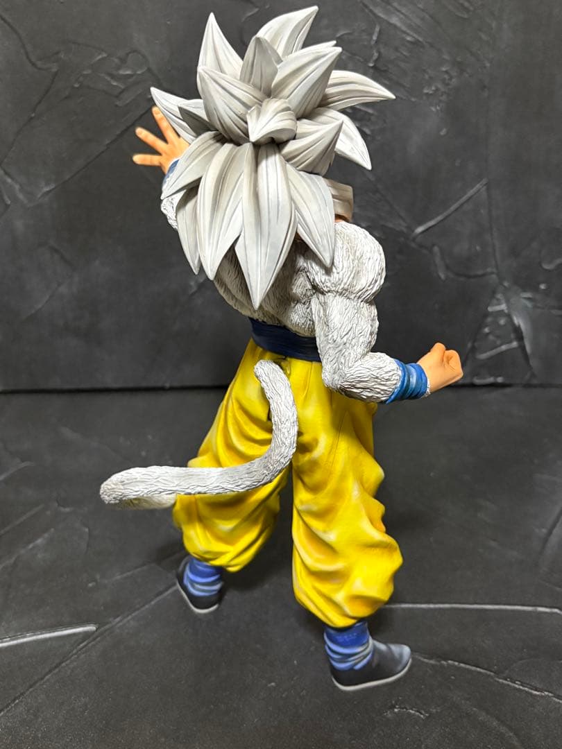 B賞　超サイヤ人４孫悟空フィギュア　 （超サイヤ人5 リペイント）