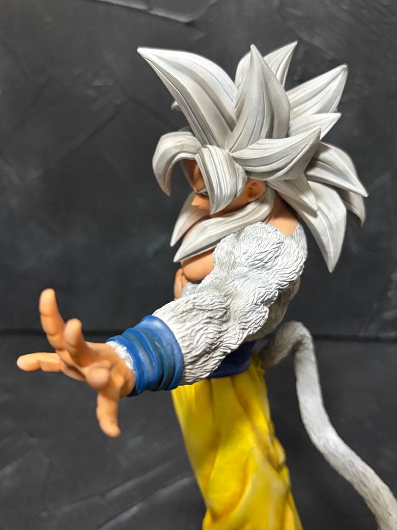 B賞　超サイヤ人４孫悟空フィギュア　 （超サイヤ人5 リペイント）