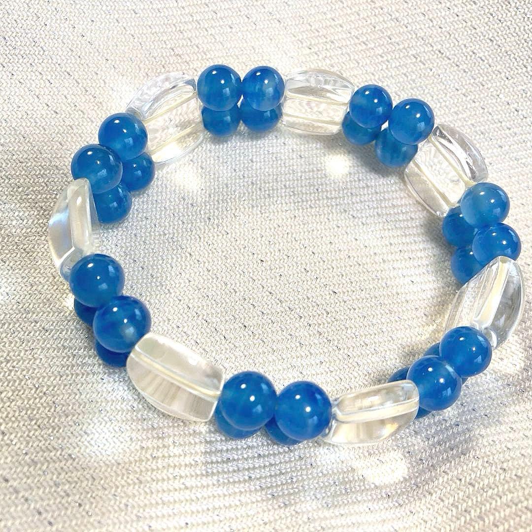 4000円引きです！【輝く癒しの刻】ブルーカルサイト 天然石バングル