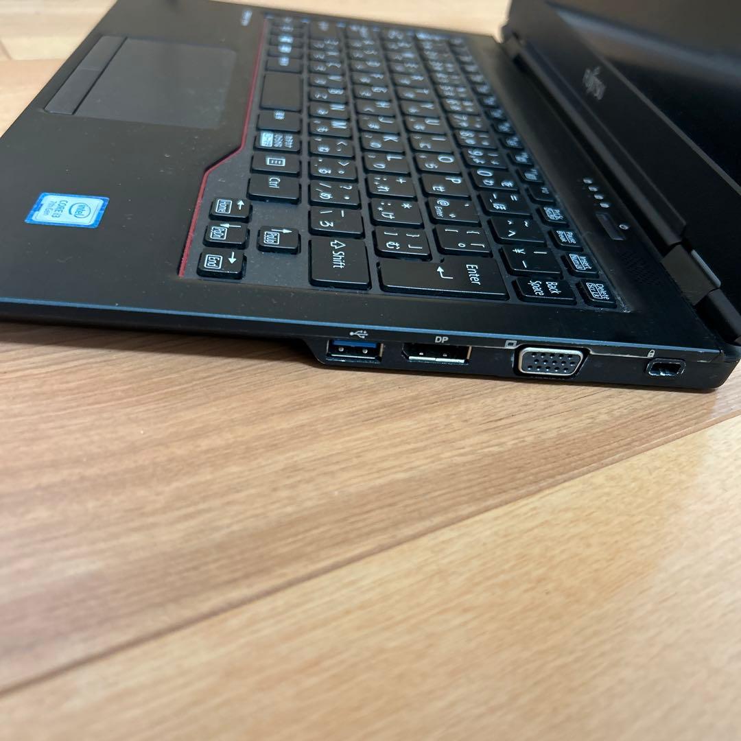 富士通 モバイルノートPC 軽量コンパクト SSD マウス付 Win11