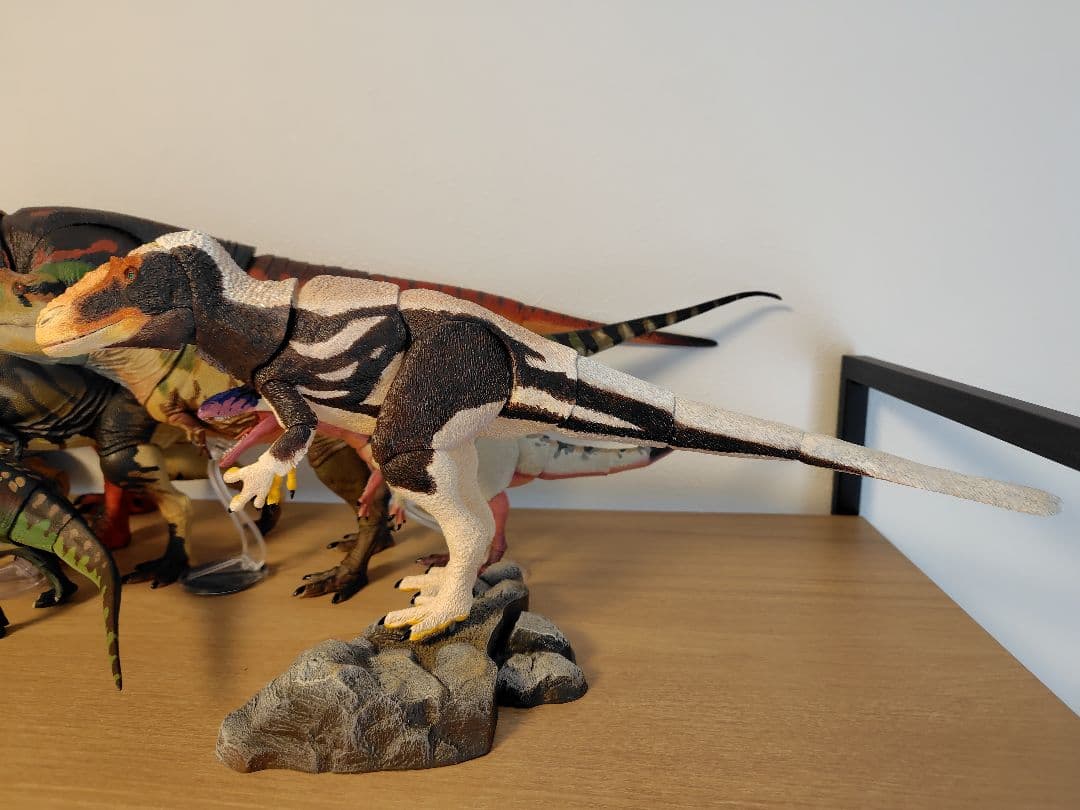 beasts of the mesozoic　ユウティラヌス　恐竜　フィギュア