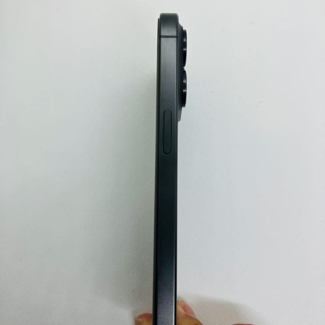 iPhone 15 Pro 256GB 美品 SIMフリー ブラック