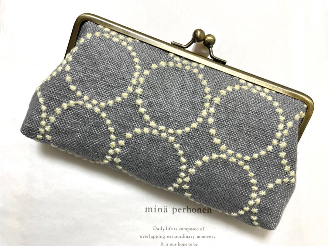 ⚮ミナペルホネン レア yura パッチワーク がま口ポーチ ハンドメイド