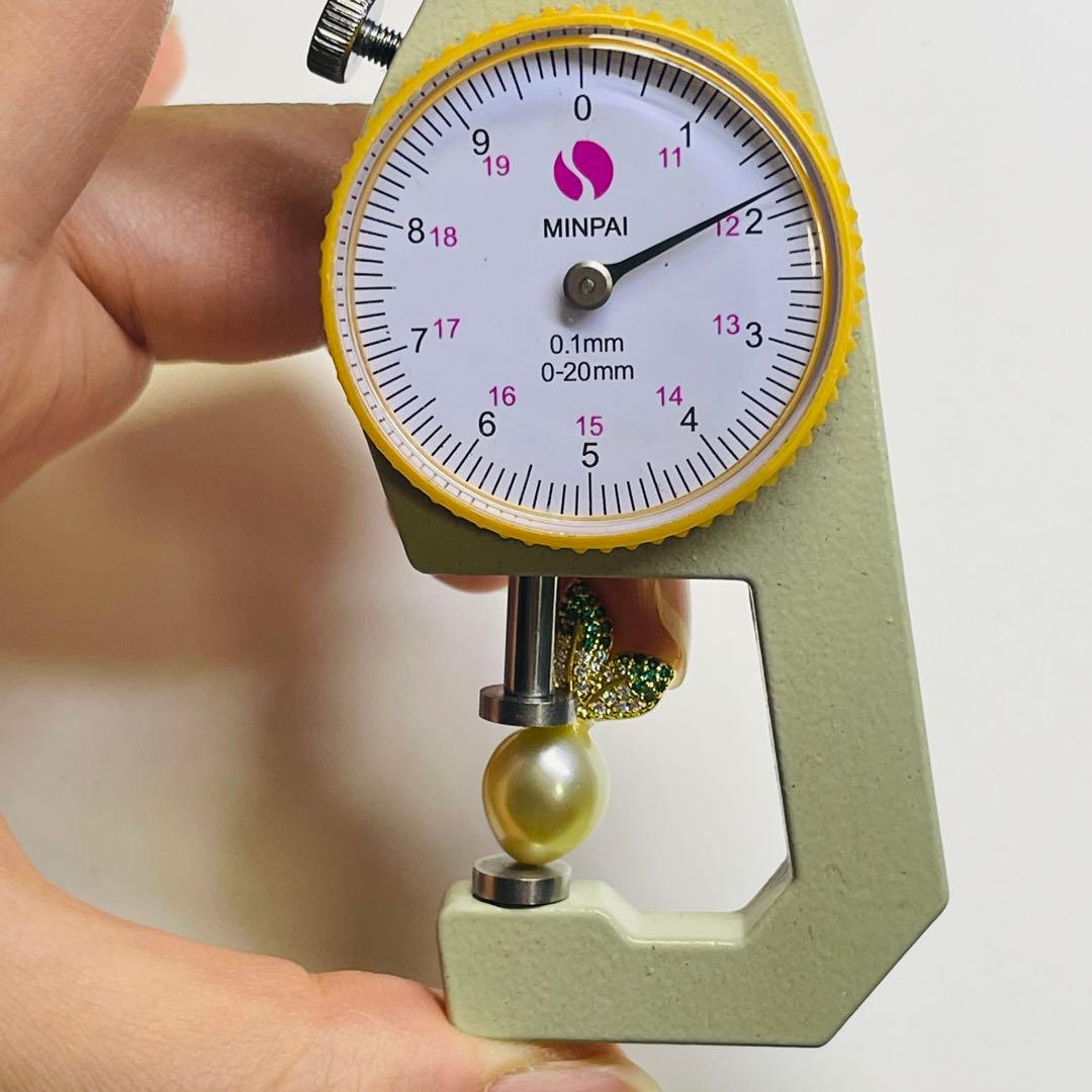 白蝶真珠ネックレス　南洋ゴールデンパール　本真珠 茶金 ペンダント 12mm